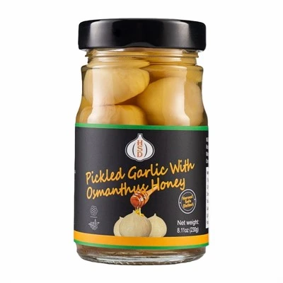 Aglio marinato con miele di osmanto